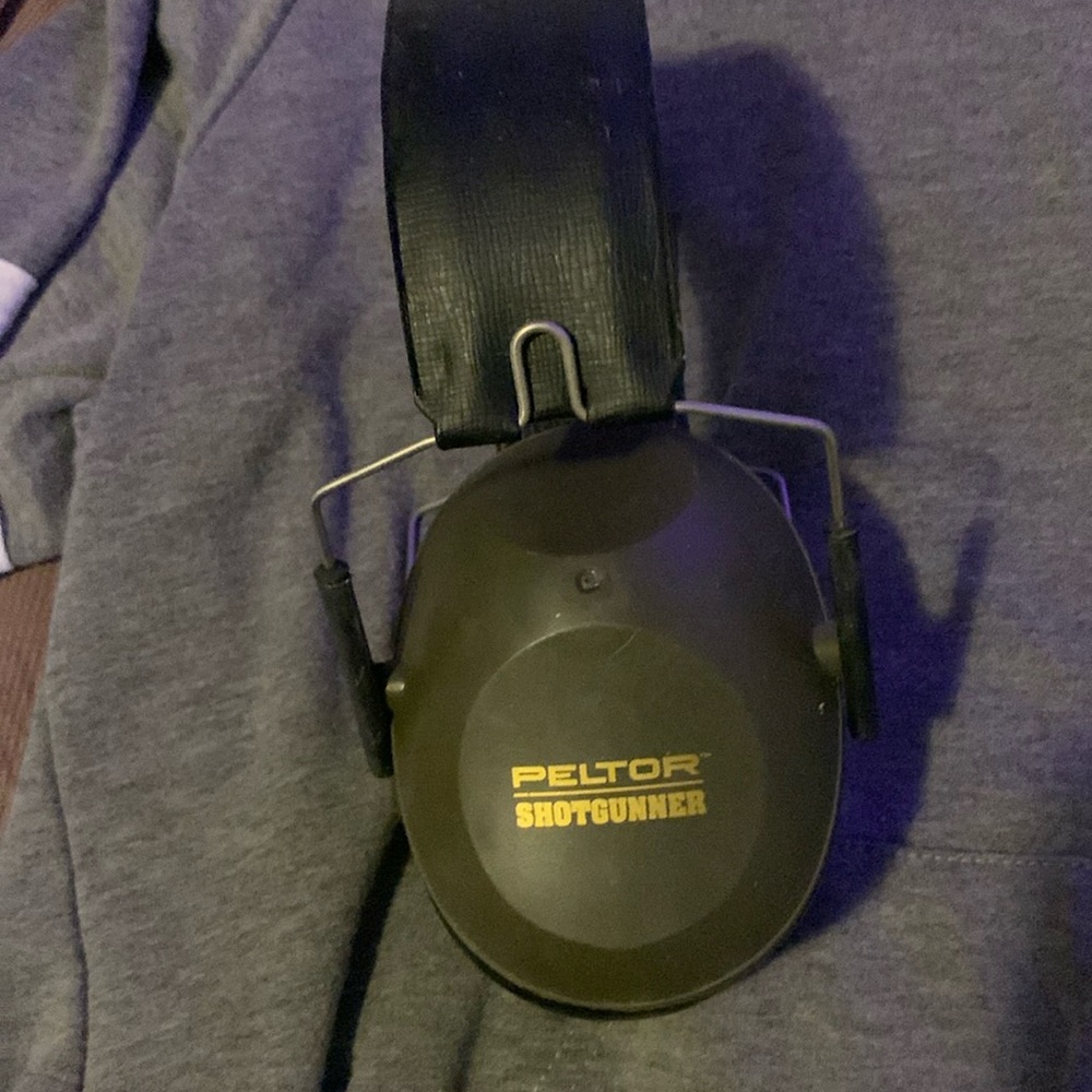 Peltor shotgunner ear protection